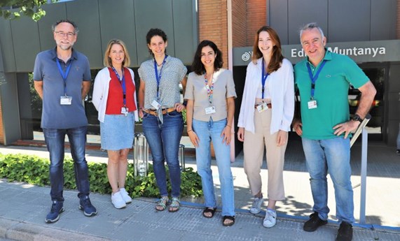 La implantación de bioimplantes con vesículas extracelulares de células madre puede mejorar la función cardíaca después de un infarto agudo de miocardio La implantación de bioimplantes con vesículas extracelulares de células madre puede mejorar la función cardíaca después de un infarto agudo de miocardio